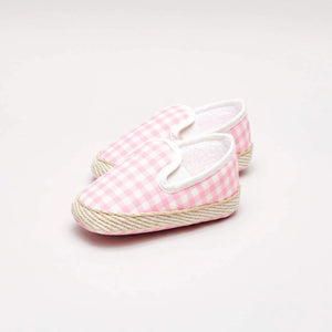 Open image in slideshow, Charlie Baby Slippers
